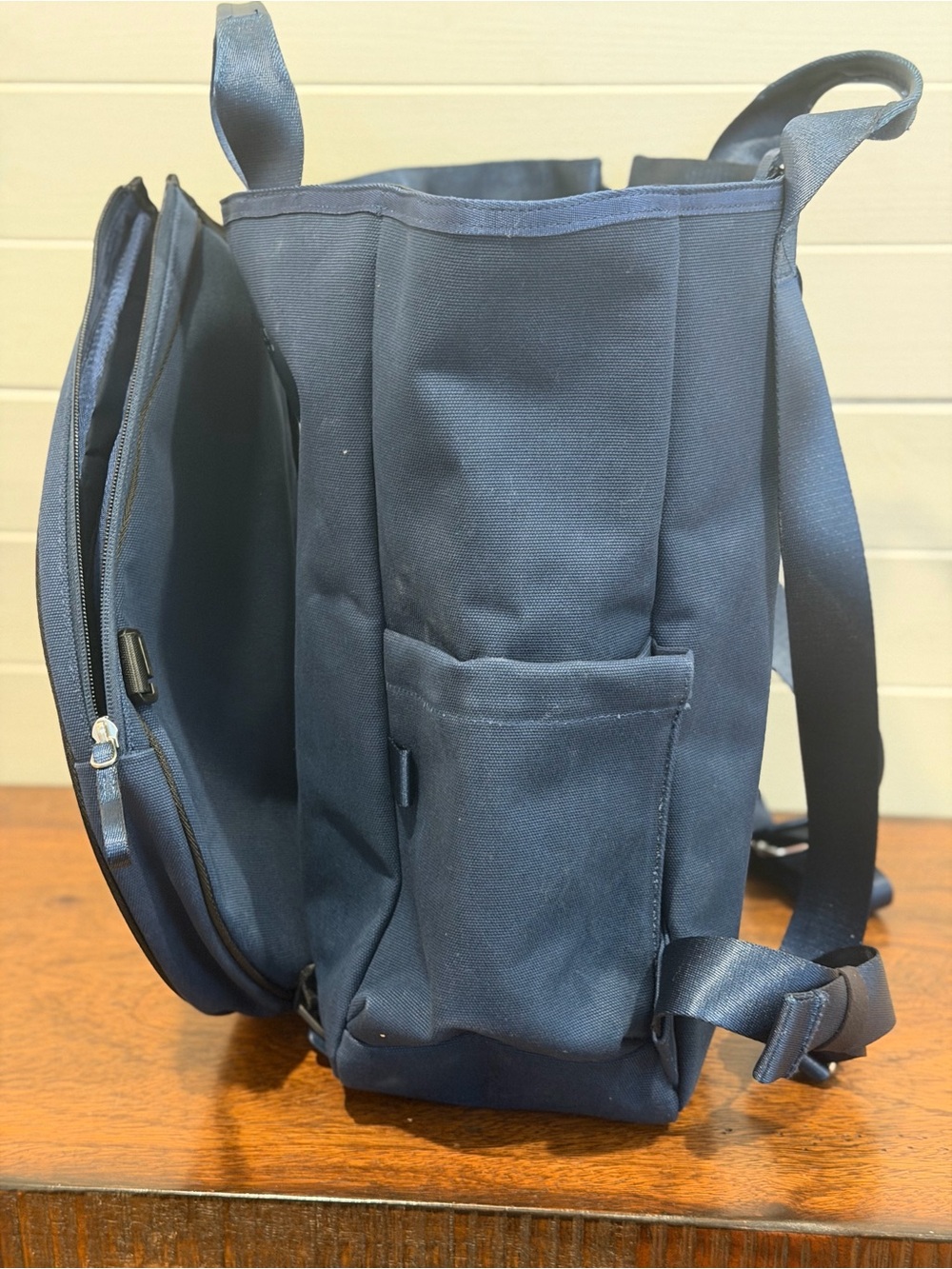 Lululemon Racket Bag 19L - Navy - Picture 4 of 8